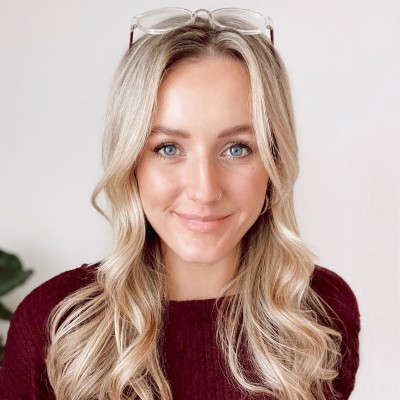 Brooke Little's email - Sales Professional | NRS Trailers | FinalScout